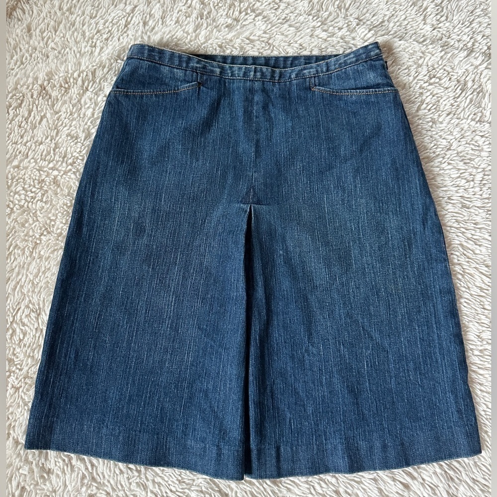Vintage Talbots Denim Skirt Stretch Front Slit & Pleat
Size 10